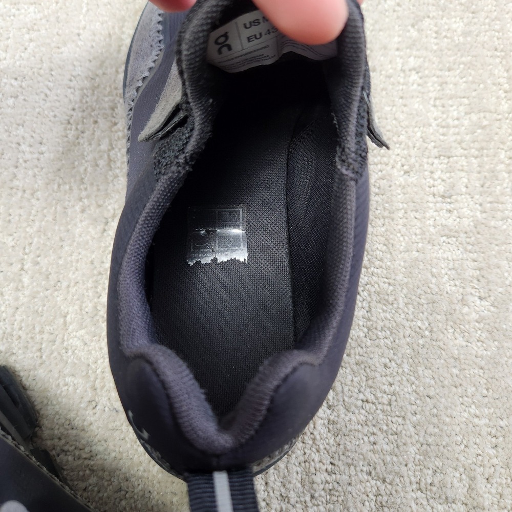 On Cloud Cloudaway Shoes Men 9.5 Black Gray Running Athletic 4999134 Waterproof‎ - Picture 9 of 10